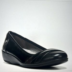 Lifestride women’s I-Loyal flat Black 9.5 M Black